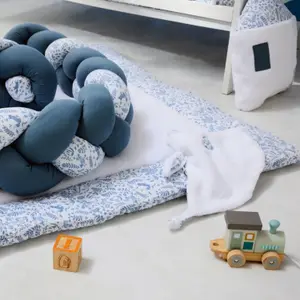 Coussin déco cabane Forêt enchantée