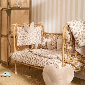 Couverture Luxe fausse fourrure angora beige et gaze fleurs (70x100 cm)