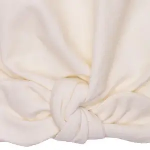Bonnet forme turban écru