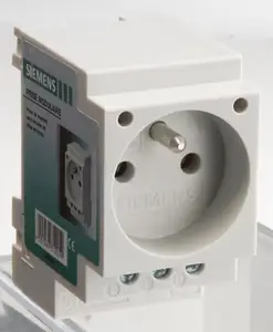 Prise modulaire 2P+T 16 A, pour tableau électrique avec obturateur
