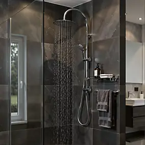 Colonne de douche sans robinetterie avec pommeau + barre réglable + douchette 1 jet + flexible chrome GoodHome Blyth