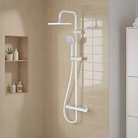 Colonne de douche thermostatique blanche GoodHome Cavally