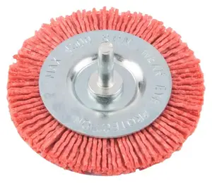 Brosse circulaire en nylon pour jantes 75 mm