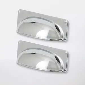 Lot de 2 poignées coques effet chromé argent poli "Juniper" L 9,6 cm
