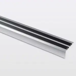 Nez de marche aluminium effet argent L. 1800 x l. 40 x Ép. 20 mm
