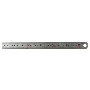 Règle en métal 30 cm
