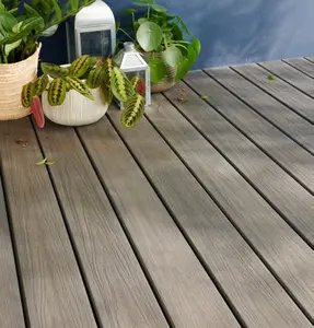 Lame de terrasse composite "Hudson" gris L. 240 x l. 12,7 cm