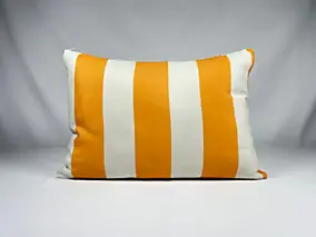 Coussin d'extérieur rectangulaire rayé jaune 45 x 30 x 12 cm Tendances et Créations