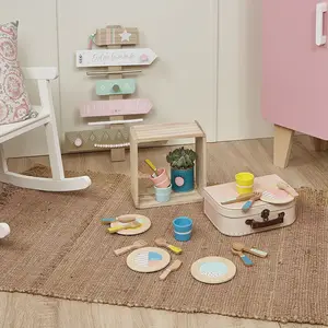 Dînette en bois (20 pièces)