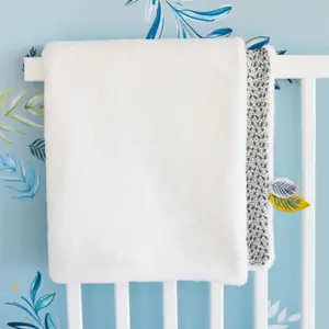Couverture bébé en polaire Yoca le koala blanc (70 x 100 cm)