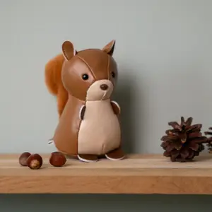 Alex l'Ecureuil Les Petits Animaux