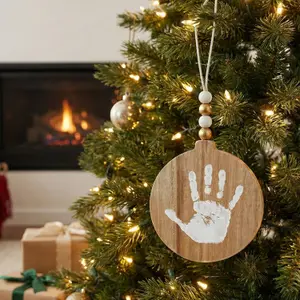 Boule de Noël empreinte en bois (10 cm)