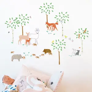 Stickers Balade en forêt (70 x 70 cm)