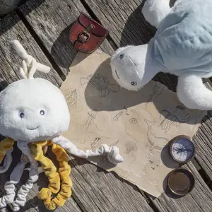 Peluche musicale à suspendre Jelly Pieuvre Au Large de Nova (32 cm)