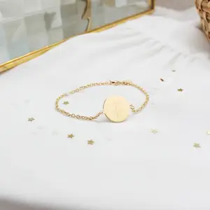 Bracelet chaîne médaille Sagittaire personnalisable (plaqué or)
