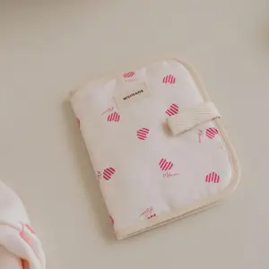 Protège carnet de santé Edgar Sweetheart