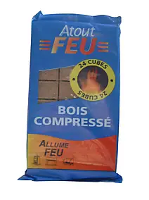 Cube allume-feu Kibros en bois compressé sachet de 24 cubes