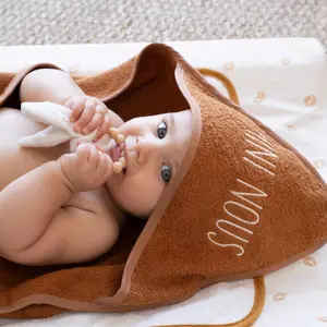 Cape de bain + gant Mini nous Camel (70 x 70 cm)