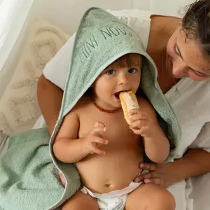 Cape de bain + gant Mini nous Sauge (70 x 70 cm)