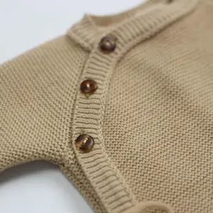 Brassière en maille Caramel (0-1 mois)
