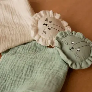 Doudou plat Tam Tam Lion Sable