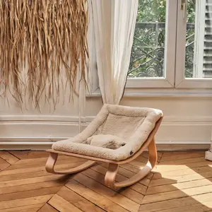 Transat à balancement en bois de hêtre Levo Fur Milk