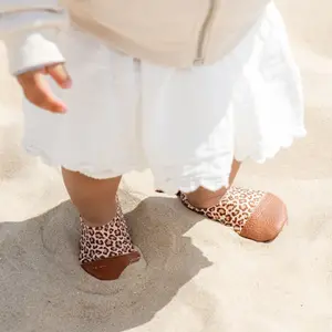 Chaussons tout-terrain Les Petits Léon Léopard (pointures 24-26)