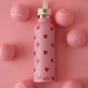 Gourde isotherme Coeurs Rouges (600 ml)