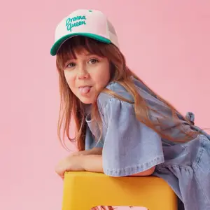 Casquette enfant trucker Drama Queen rose et vert (7-12 ans)