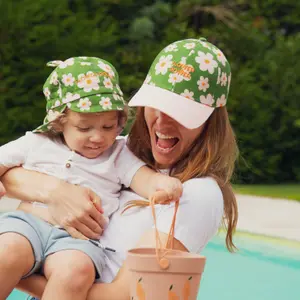 Casquette enfant Flower Power vert (9-24 mois)