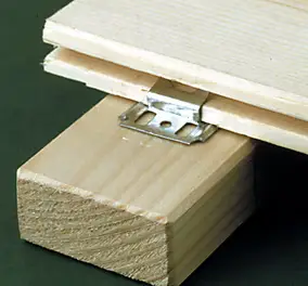 Clip pour lambris et clous n°2 vendu par 250 pièces