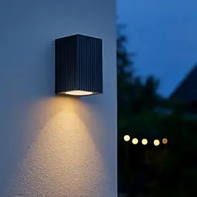 Applique extérieure murale LED GU10 noir 10 W IP44 H.10 cm Brilliant Jelani