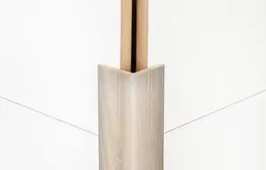 Baguette d'angle MDF en chêne - L. 260 cm x l. 28 x Ep. 28 mm
