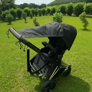 Voile d'ombrage universel pour poussette noir