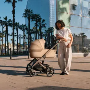 Poussette citadine Balios S avec nacelle S Lux 2026 Moon Black