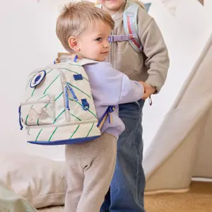 Mini Sac à dos bébé Happy Trails Fleur (24,5x27 cm)