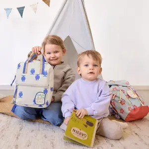 Mini Sac à dos bébé carré Happy Trails Grenouille (20,5x27 cm)