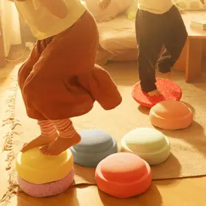 Jeu de motricité Winter Special Mini rainbow pastel (7 blocs)