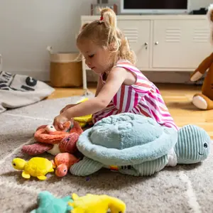 Peluche géante Les Ptipotos Sauvenou maman-bébé tortue menthe (49 cm)