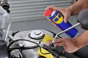 WD-40 350ML +10% gratuit (385ML) Spray Double Position