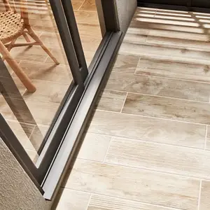 Carrelage de sol extérieur "Pine Wood Out" grège - l. 20 x L. 80 cm