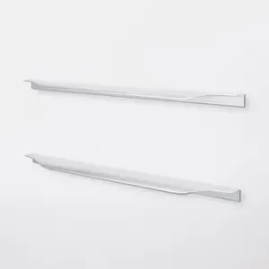 Lot de 2 poignées anodisé effet chromé brossé "Andali" L 39,7 cm