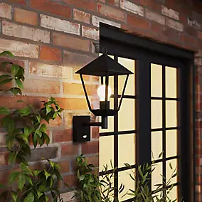 Applique murale montante à détection Docker E27 25W IP44 GoodHome noir