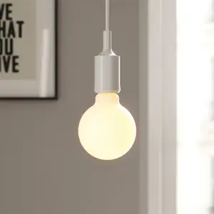 1 ampoule LED à filament E27 - 1521 Lm et 2700K dimmable