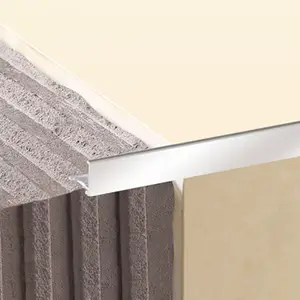 Profile équerre alu 2,50 m x 8 mm - chromé