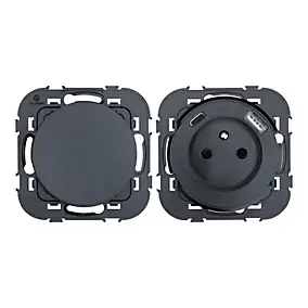 Ensemble double interrupteur + 1 prise avec terre affleurante + 1 prise USB-A+C Jacobsen Espen noir composable