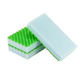 Éponge synthétique abrasive L.11 x l.6,5 x 2,4 cm blanc et vert vendue par 3 pièces