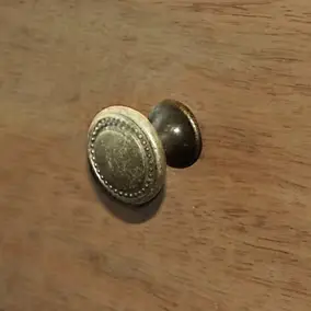 Bouton de meuble arrondi Azereg or ⌀.25mm x L.25mm
