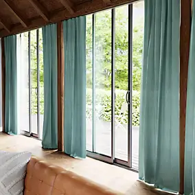 Rideau tamisant à œillets uni effet froissé Castellano vert eucalyptus l.140 x H.260cm GoodHome