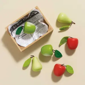 Cagette de pommes et poires du marché en bois FSC